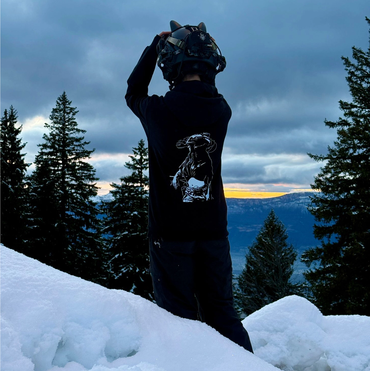 Chaos Louve Original Hoodie - PREORDER